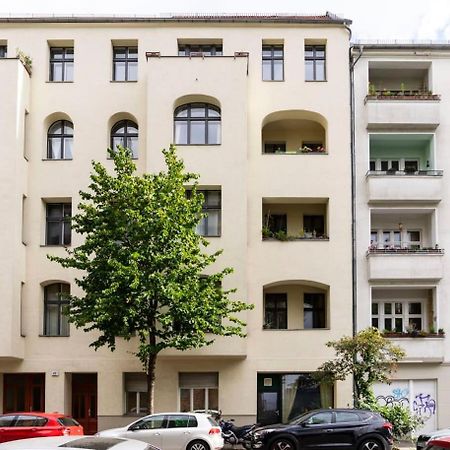 Modern 2 Bedroom Apartment In Berlin Schoeneberg Luaran gambar