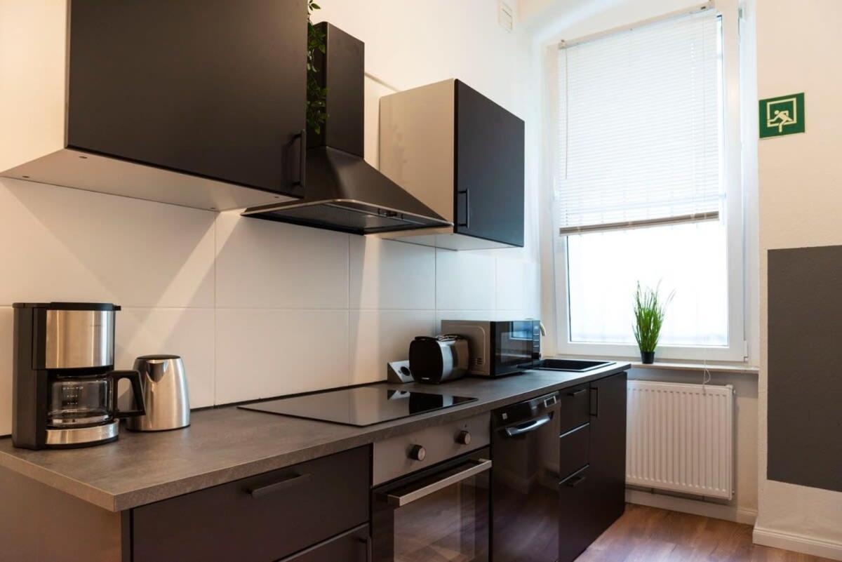 Modern 2 Bedroom Apartment In Berlin Schoeneberg Luaran gambar